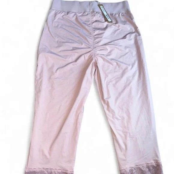 SKIMS VINTAGE SHAPE WEAR CROPPED LEGGINGS - Picture 6 of 7